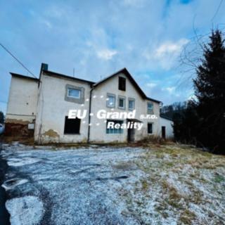 Prodej rodinného domu 360 m² Dolní Podluží