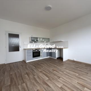 Pronájem bytu 1+1 45 m² Varnsdorf, Karolíny Světlé