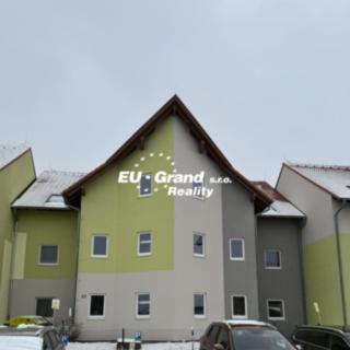 Prodej bytu 3+kk 75 m² Chýně