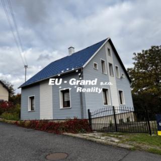Prodej rodinného domu, 141m²