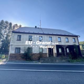 Prodej rodinného domu 450 m² Dolní Podluží