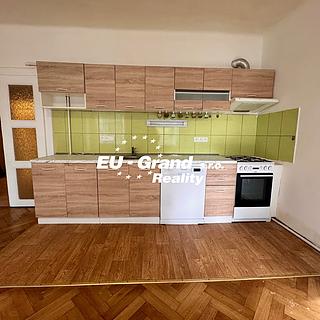 Pronájem bytu 2+1, 74m²