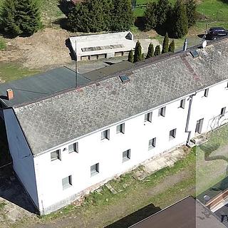 Prodej rodinného domu 390 m&sup2; Žandov