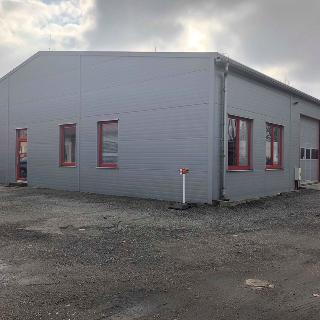 Pronájem obchodu 547 m² Lišov