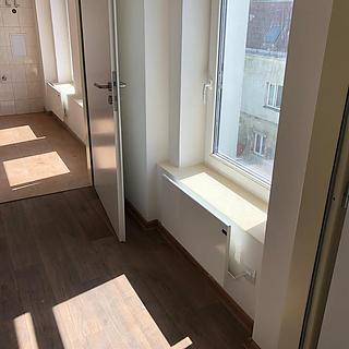 Pronájem bytu 1+kk a garsoniéry 42 m² Ústí nad Labem Předlice, Prostřední