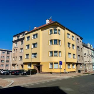 Pronájem bytu 3+kk 66 m² Cheb