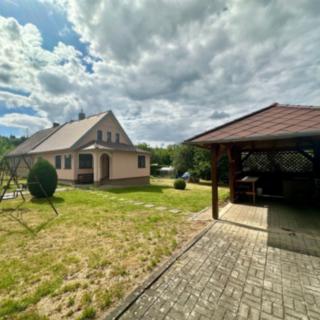 Pronájem rodinného domu 100 m² Cheb Háje, Svatý Kříž