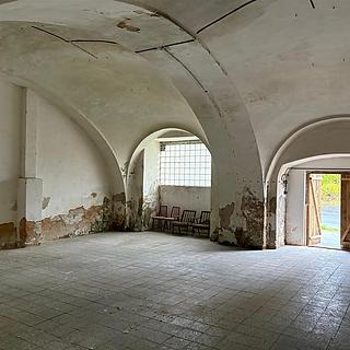 Pronájem obchodu 250 m&sup2; Planá