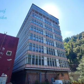 Pronájem skladu 5000 m² Adamov