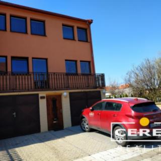 Pronájem bytu 3+1 70 m² Žatec
