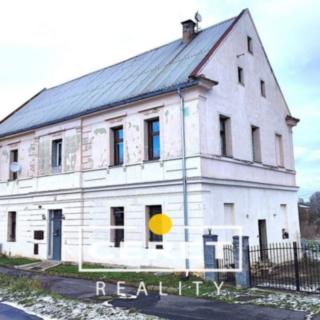 Prodej rodinného domu 350 m² Žatec Trnovany