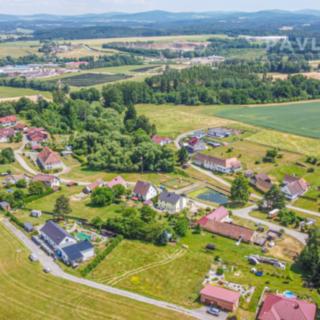 Prodej stavební parcely 1 404 m² Omlenice Stradov
