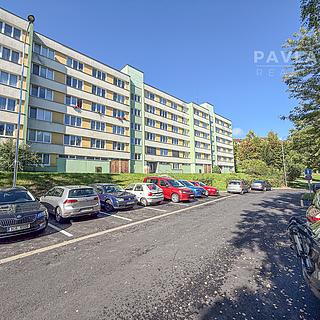 Prodej bytu 3+1 74 m² Český Krumlov Plešivec, Sídliště Plešivec