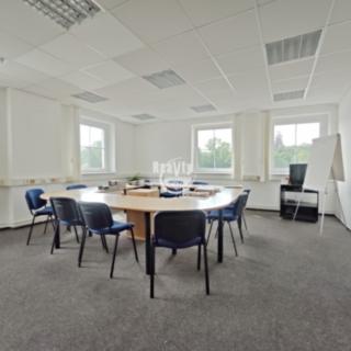 Pronájem kanceláře 5000 m² Hodice