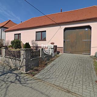 Prodej rodinného domu 100 m&sup2; Chvalovice