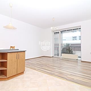 Pronájem bytu 2+kk 48 m² Jihlava, Zátopkova