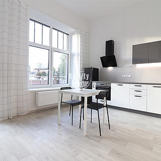 Pronájem bytu 1+kk, garsoniery 44 m&sup2; Jihlava