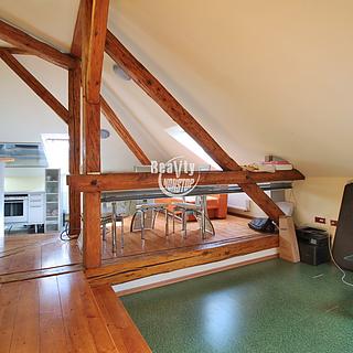 Pronájem bytu 3+kk 105 m² Jihlava, Mahlerova