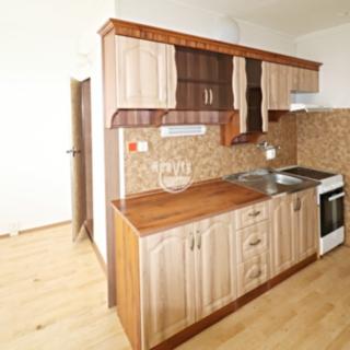 Pronájem bytu 3+1 63 m² Počátky