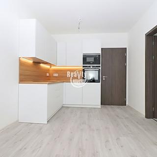 Pronájem bytu 2+kk 42 m&sup2; Jihlava