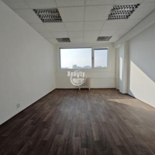 Pronájem kanceláře 10 m² Jihlava