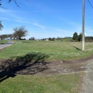 Prodej stavební parcely 1 498 m² Mezilesí
