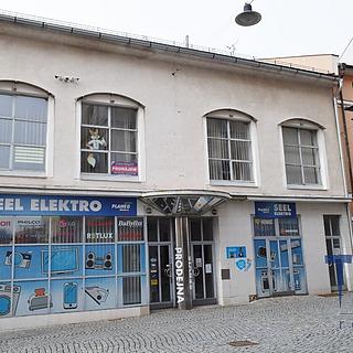 Pronájem obchodu 318 m&sup2; Dvůr Králové nad Labem