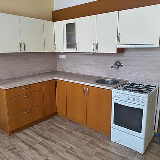 Pronájem bytu 4+1 73 m² Jaroměř Pražské Předměstí, Na Zavadilce