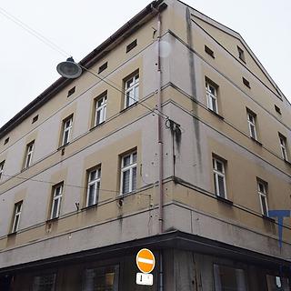 Prodej bytu 3+kk 2270 m&sup2; Dvůr Králové nad Labem