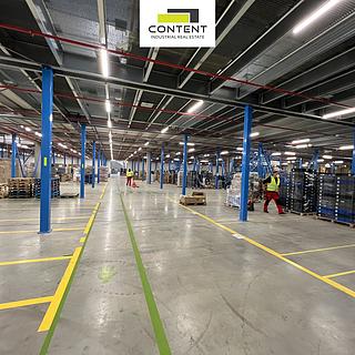 Pronájem skladu 2 940 m² Hradec Králové, Rovná