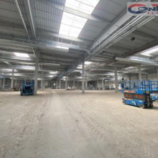 Pronájem skladu 3 078 m² Holubice