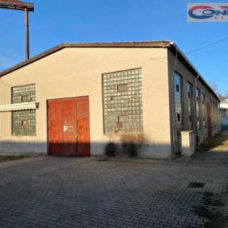 Pronájem výrobního objektu 456 m² Žalany