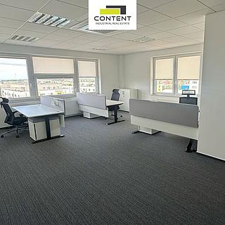 Pronájem kanceláře 258 m² Praha