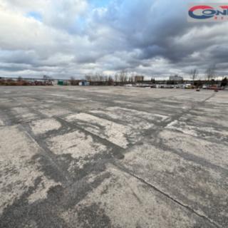 Pronájem komerčního pozemku, 2025m²