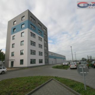 Pronájem kanceláře 258 m² Praha