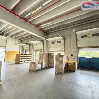 Pronájem skladu 4 000 m² Říčany, U Sanitasu