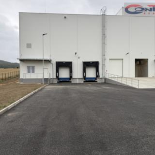 Pronájem skladu 1 000 m² Zdice Černín