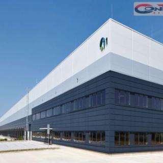 Pronájem skladu 5 973 m² Ostředek