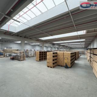 Pronájem skladu 4000 m² Říčany