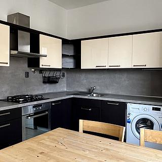 Prodej bytu 2+1 61 m² Ostrava Slezská Ostrava, Kmetská