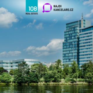 Pronájem kanceláře 477 m² Praha