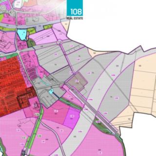 Prodej komerčního pozemku 16000 m² Úvaly