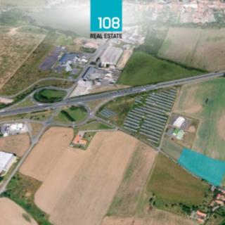 Prodej komerčního pozemku 7336 m² Žebrák