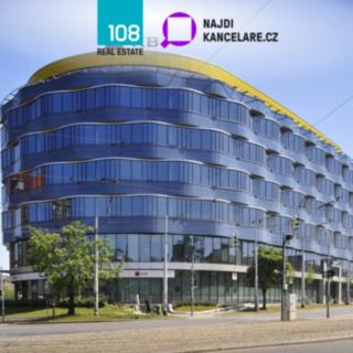 Pronájem kanceláře 773 m² Praha