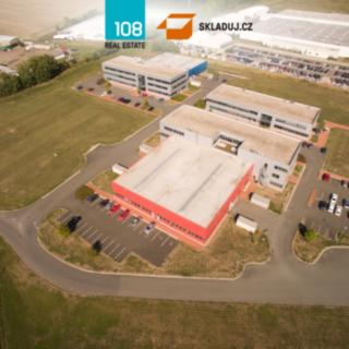 Pronájem skladu 1 000 m² Pardubice Staré Čívice