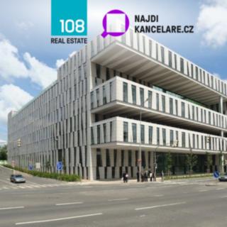 Pronájem kanceláře 557 m² Praha