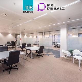 Pronájem kanceláře 651 m&sup2; Praha