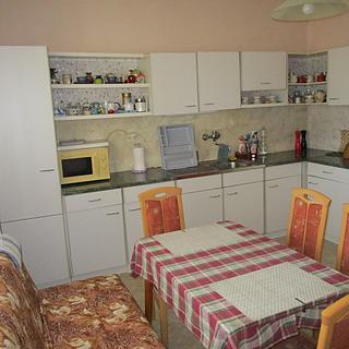 Pronájem bytu 3+1 80 m² Praha