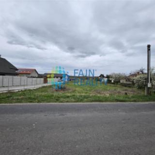 Prodej stavební parcely 2009 m² Račice