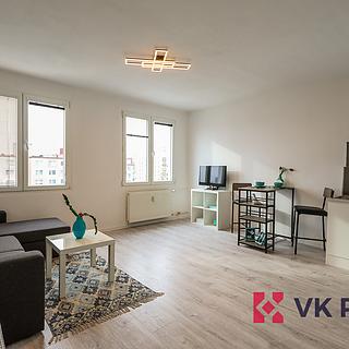 Prodej bytu 1+kk a garsoniéry 31 m² Plzeň Severní Předměstí, Hodonínská